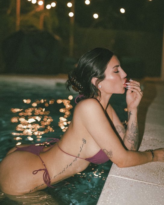 Sweet like sugar https://t.co/833HHQcRfC