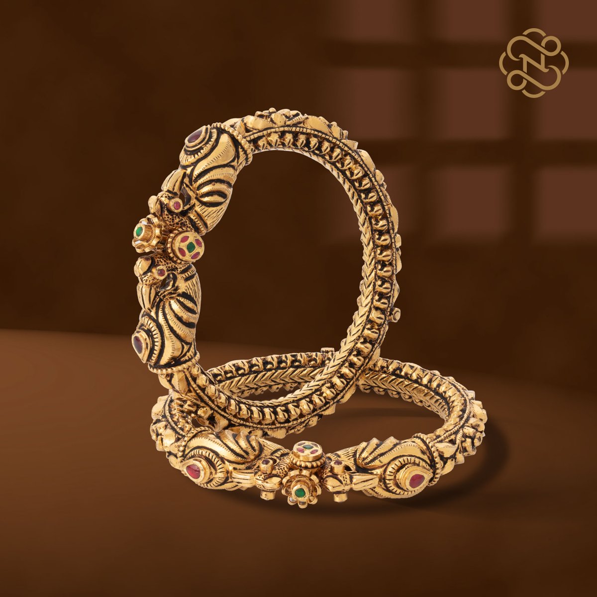 MyNeelkanth's tweet image. We have some exclusive offers just for you! get 25% Off* on Making Charges, 10% Off* on Stone Charges and 100% Exchange Value* for your Old Gold. T&amp;amp;C applied. Offers are valid from June 1st - June 16th, 2024.
Visit our stores.
#MyNeelkanth #bangles #goldbangles #diamondbangles