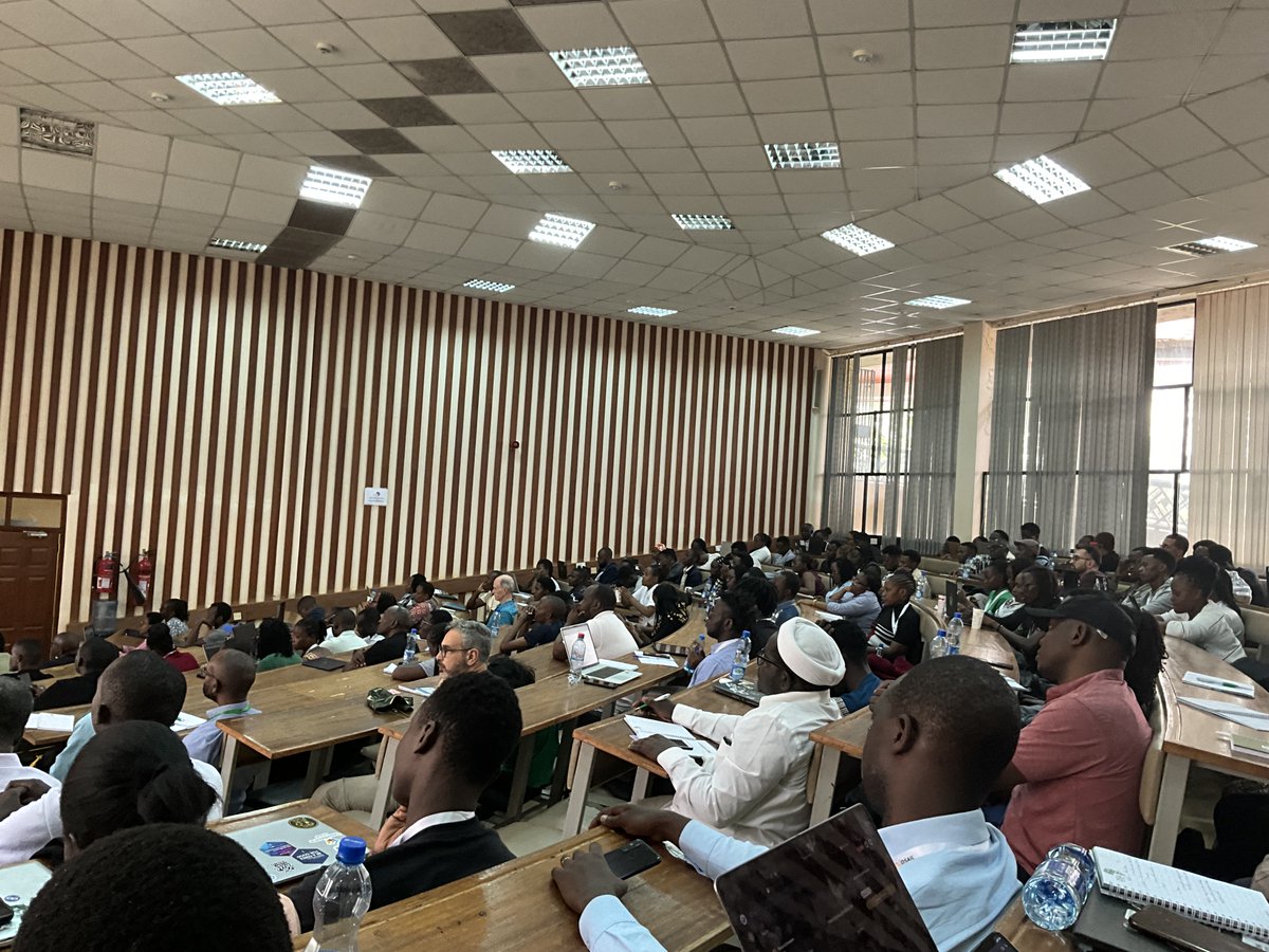 Mubangizi Martin tweet media