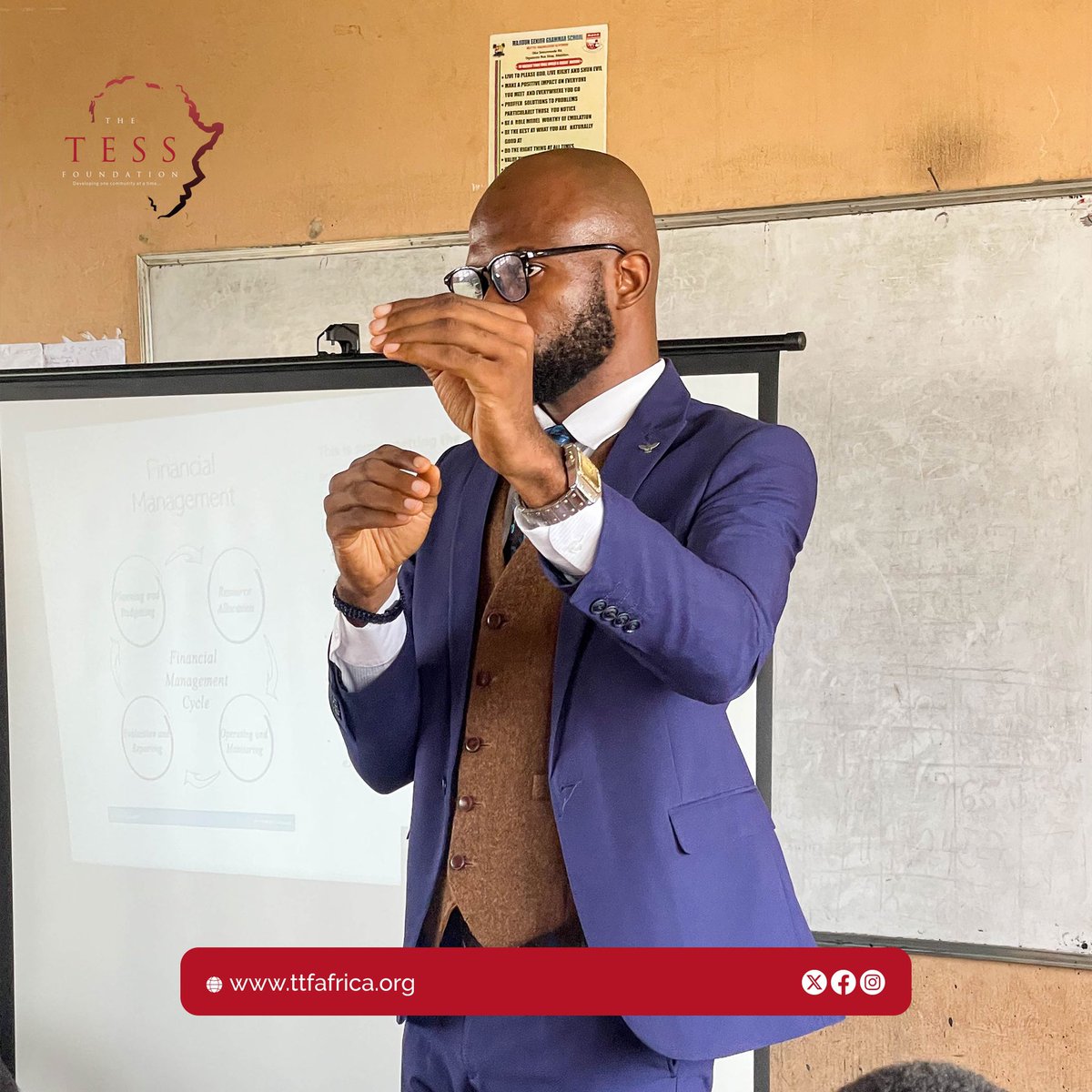 TTFAFRICA's tweet photo. Imagine a day where creativity meets innovation and young minds are empowered to shape their future! 
Our one-day entrepreneurship workshop at Majidun Senior Grammar School was a power-packed experience where students learned to turn their ideas into reality. https://t.co/Z0Eu1Nk8SX