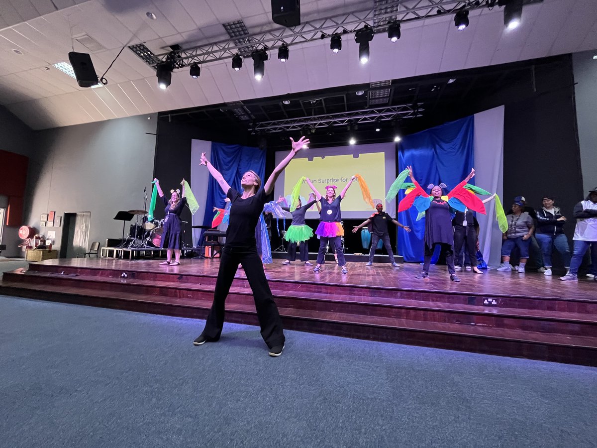 AISLusaka's tweet photo. At the Farewell Primary Assembly, awards were handed out for the Math Olympiad, birthdays for the month of June were recognised &amp; leaving students &amp; teachers were bade farewell. This all culminated in a grand finale where the teachers and our mascot performed some groovy dances. https://t.co/MpIhGIBdMK