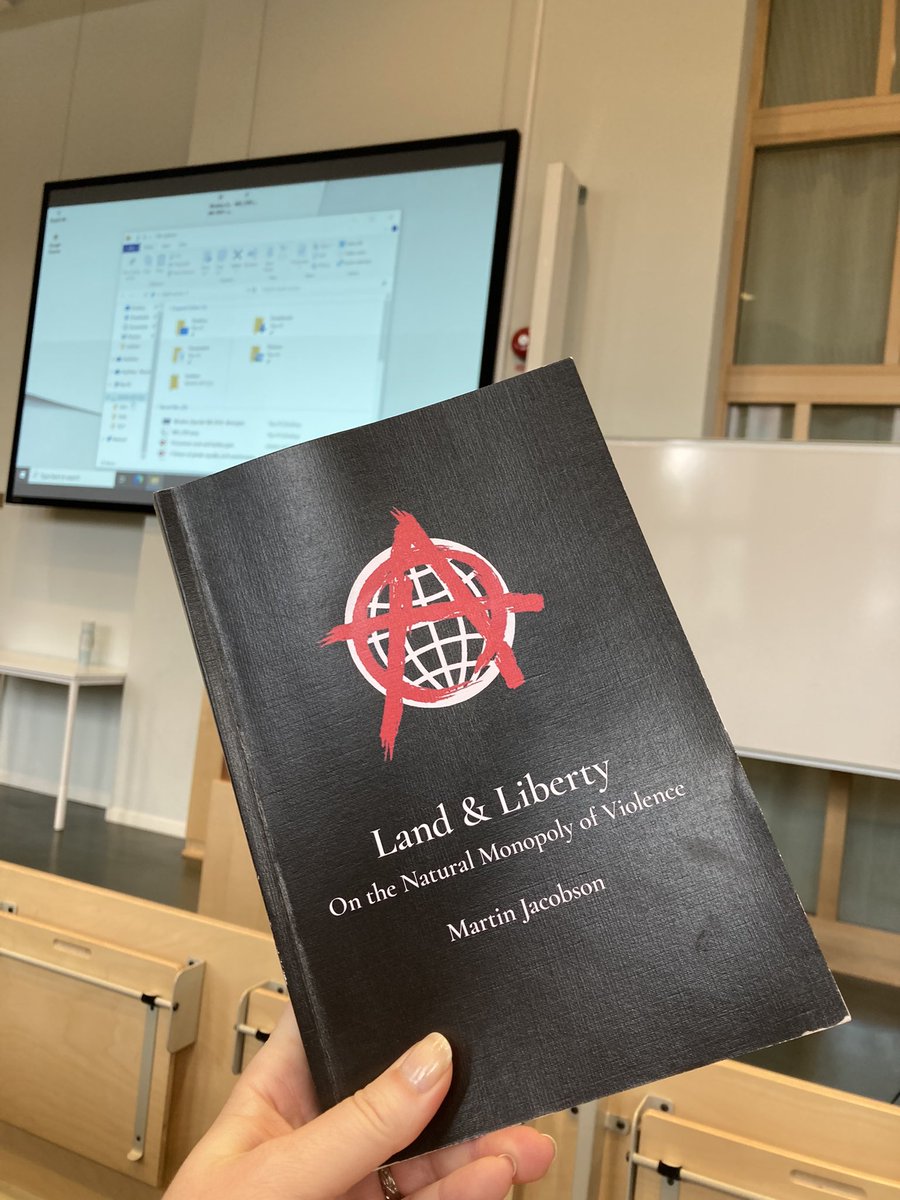 UU_PoliSci's tweet photo. Happening soon! Martin Jacobson: Land &amp; Liberty: On the Natural Monopoly of Violence

•Datum: 7 juni 2024, kl. 13.15
•Plats: Brusewitzsalen, Östra Ågatan 19, Uppsala
•Typ: Disputation
•Respondent: Martin Jacobson
•Opponent: Robert Huseby
@MarWJac https://t.co/I8mMW23UoW