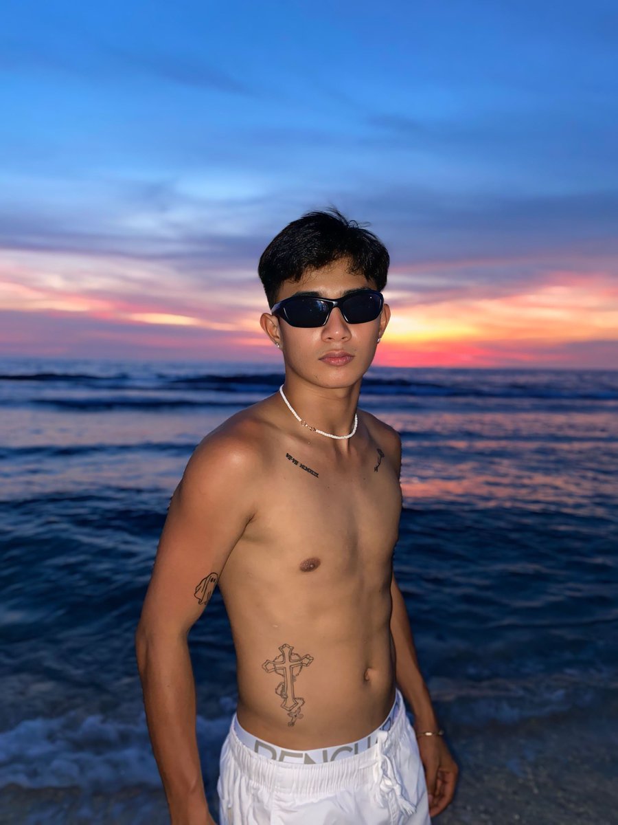 cjbonus7's tweet photo. 🌊 https://t.co/UVkVRhhMdn