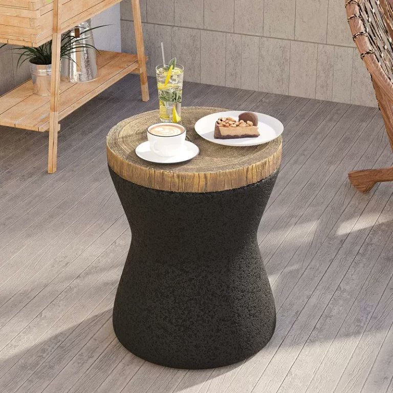 DubaiModernllc's tweet image. Enhance your patio with a modern outdoor side table! Stylish, durable, and perfect for holding drinks or décor. Upgrade your outdoor living today! #ModernSideTable #OutdoorLiving
Call Now: 056-600-9626 Email Us: info@dubaimodernfurniture.com
Visit Now: dubaimodernfurniture.com/modern-outdoor…