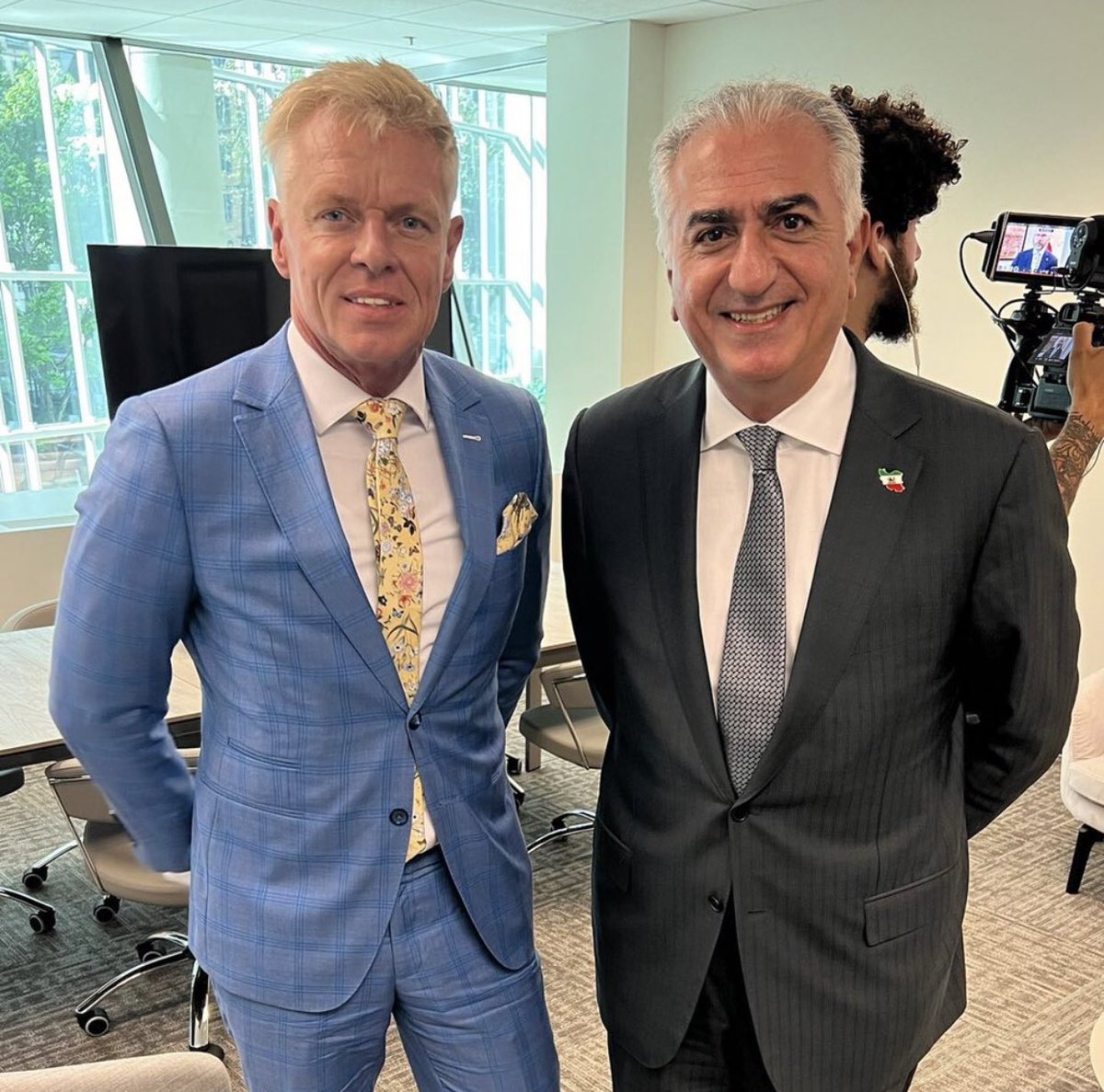 NiloNilo31331's tweet photo. @AlirezaAkhondi #Vote4Charlie
#Vote4Rob
#KingRezaPahlavi
Javid Shah 👑 https://t.co/IgQ2fckTIN
