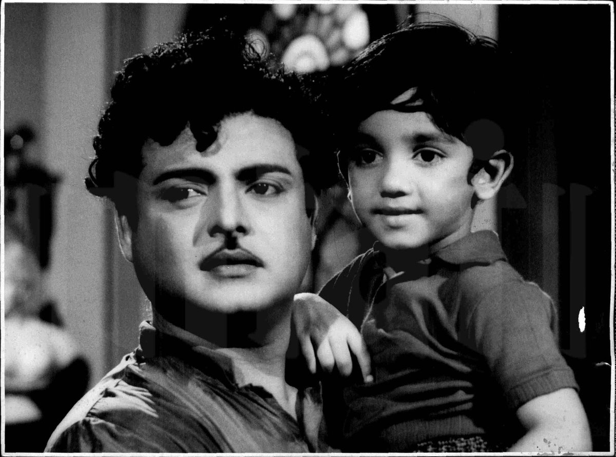#QUIZTIME@NFAI
#QUESTION: Identify the actors.
#BONUS: Name the film.
#HINT: The film was remade into Telugu, Hindi and Sinhala.

#QuiztimeAtTheArchive