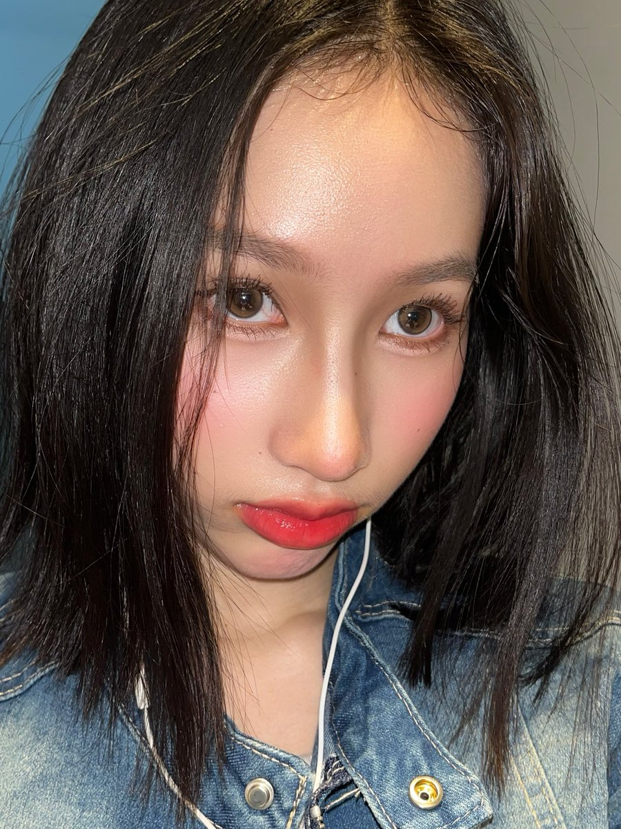 ggracedaytwit's tweet photo. 🖤💅🏻 https://t.co/Kq8BLU0Mpg