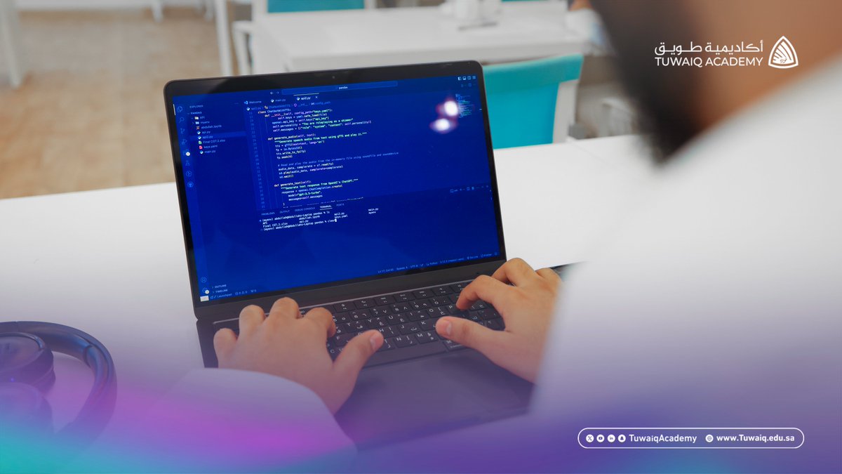 TuwaiqAcademy's tweet photo. لقطات من معسكر "تطوير مواقع الويب باستخدام لغة Python" المقام بمقر #أكاديمية_طويق. https://t.co/HRxOMHbJt6