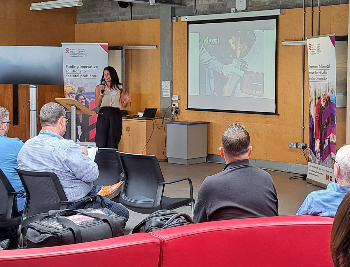 CCRChallenge's tweet photo. Next we are hearing from Ioan at @MerthyrCBC and @SWARCO_Charging about their challenge project for smart EV charging for fleet vehicles
#DrivingNetZero24 https://t.co/LopWZNfHdK