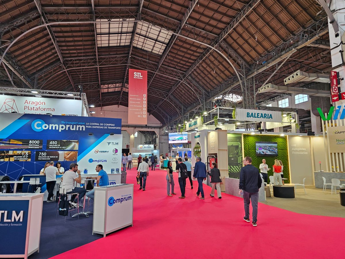 EVECTRA_ES's tweet photo. 📢 Un año más, hemos visitado la Feria de referencia en #Logística, #Transporte, #Intralogística y #SupplyChain de ámbito internacional, @SILBarcelona. https://t.co/VbQWM3Co09