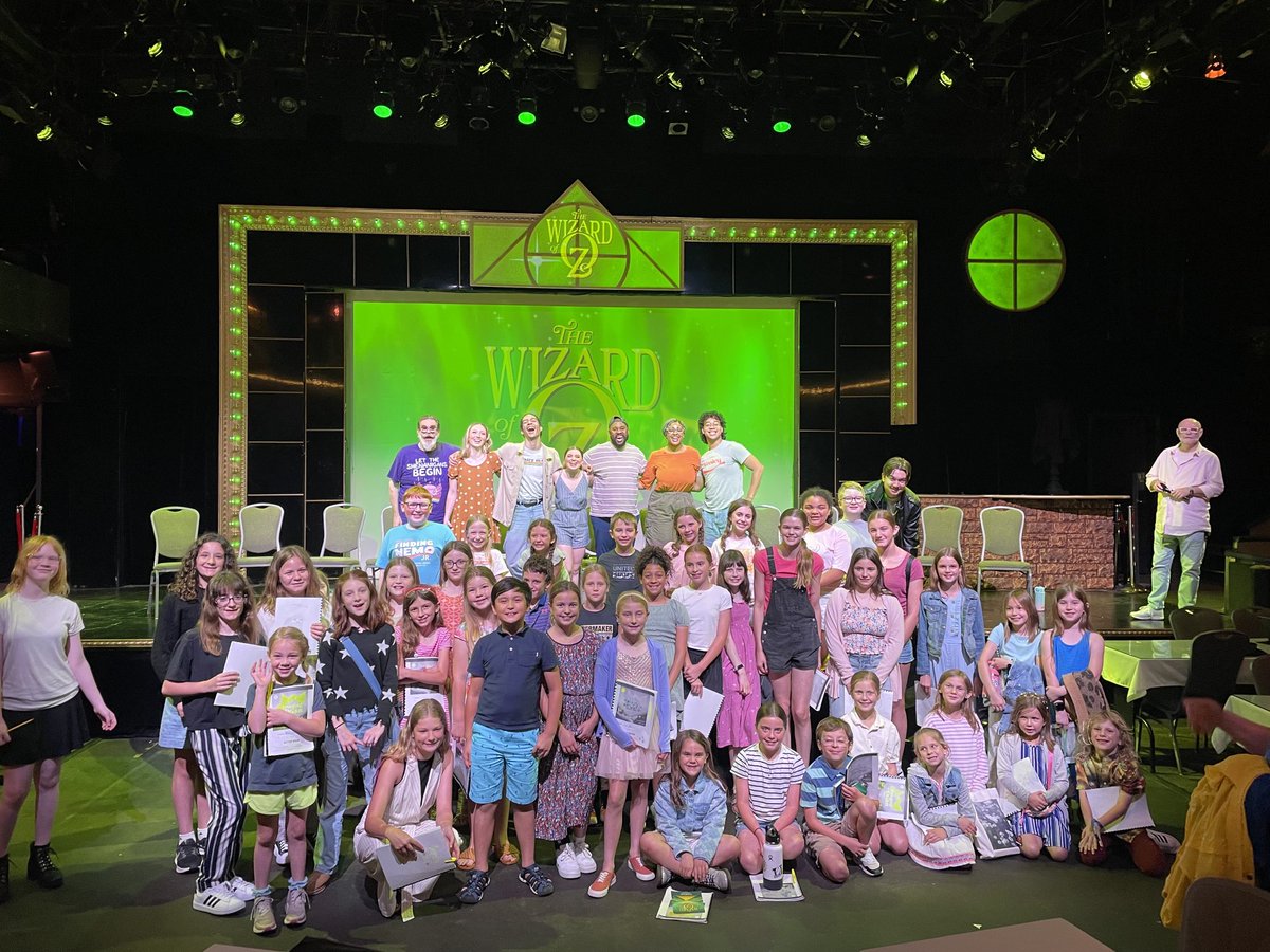 jclickful's tweet photo. Wonderful field trip to Beef and Boards for MSDWT Summer Enrichment Musical Theatre Week 1. Loved seeing a past member of our camp in the show! https://t.co/FFvyhgZM2x