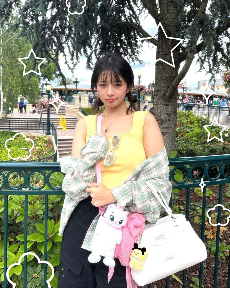 picsnaoirei's tweet photo. rei instagram update 🧸🤍🍡🎀🫧 https://t.co/Awq30C2QvY