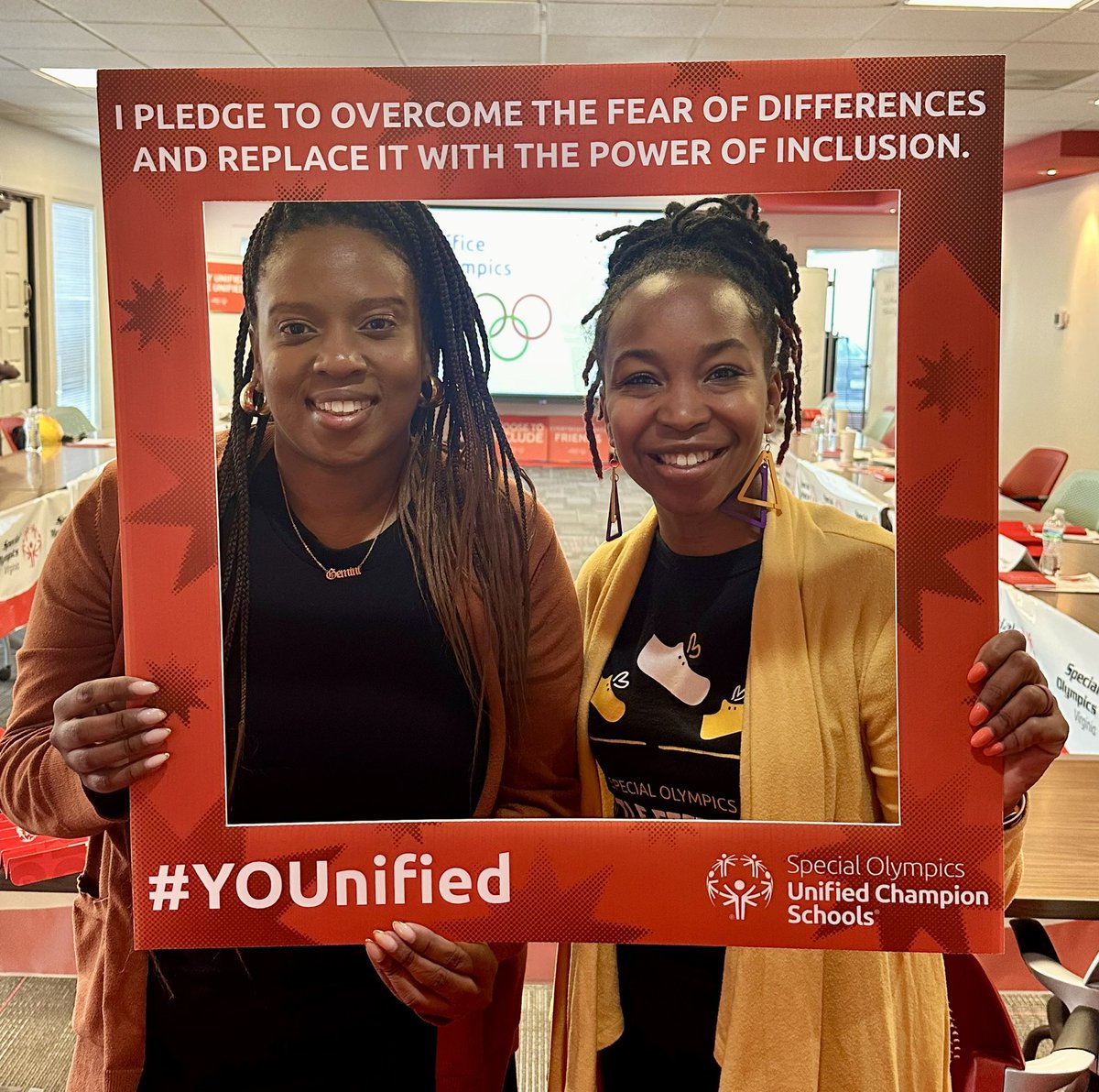Learnlovelead_'s tweet photo. Loved learning about what it takes to be a Unified Champion School 🏫 looking forward to planning inclusive opportunities for our partners and athletes! 🏀🎳🏓 https://t.co/GtSRBkpKCZ