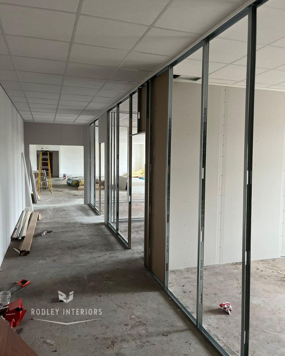 rodleyinteriors's tweet photo. Project underway in Bradford: Installing Glass Office Partitioning!
Follow us for more updates.
https://t.co/YzFdLL2j8H 🌐
#glasspartitioningleeds #officepartitioningleeds #officerefurbishmentleeds #rodleyinteriors https://t.co/xkJGyNYnLc