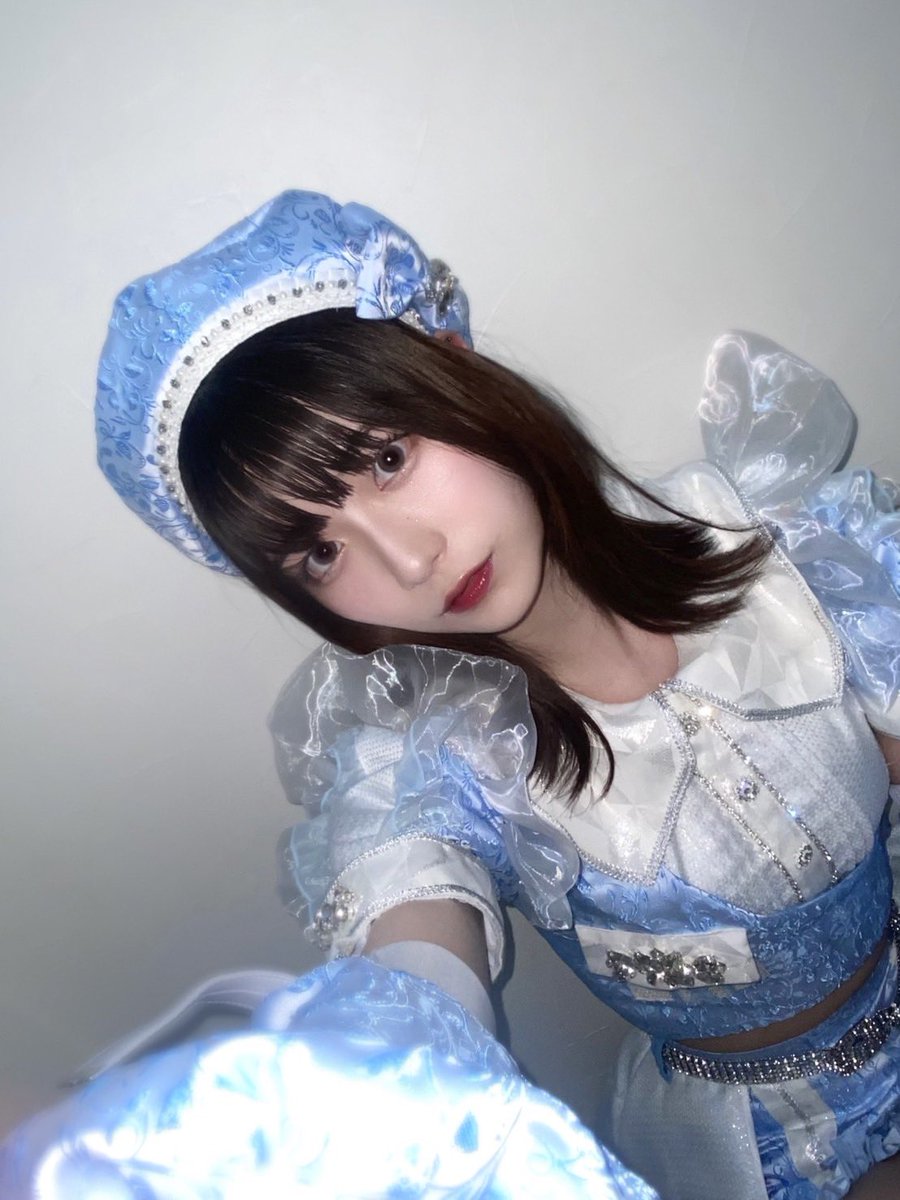 新アイドルグループ【AOAO】としてデビューします！ オレンジ色 羽瀬