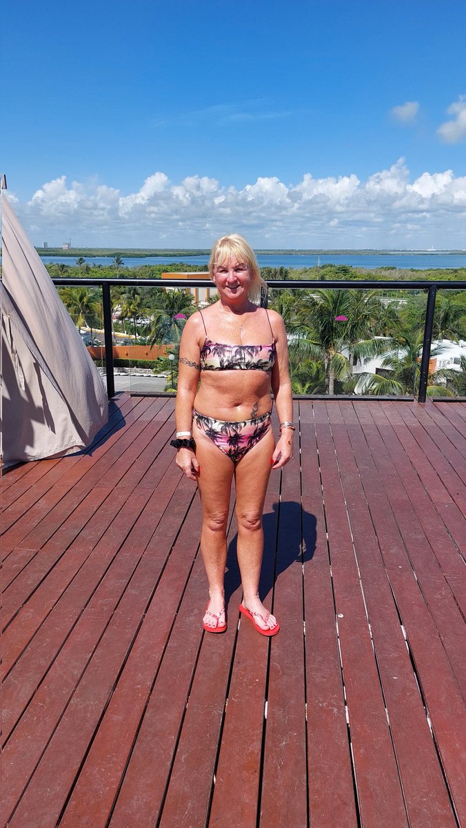 Littlegem1969's tweet photo. Having a nice time in Mexico https://t.co/YXusksvYoz