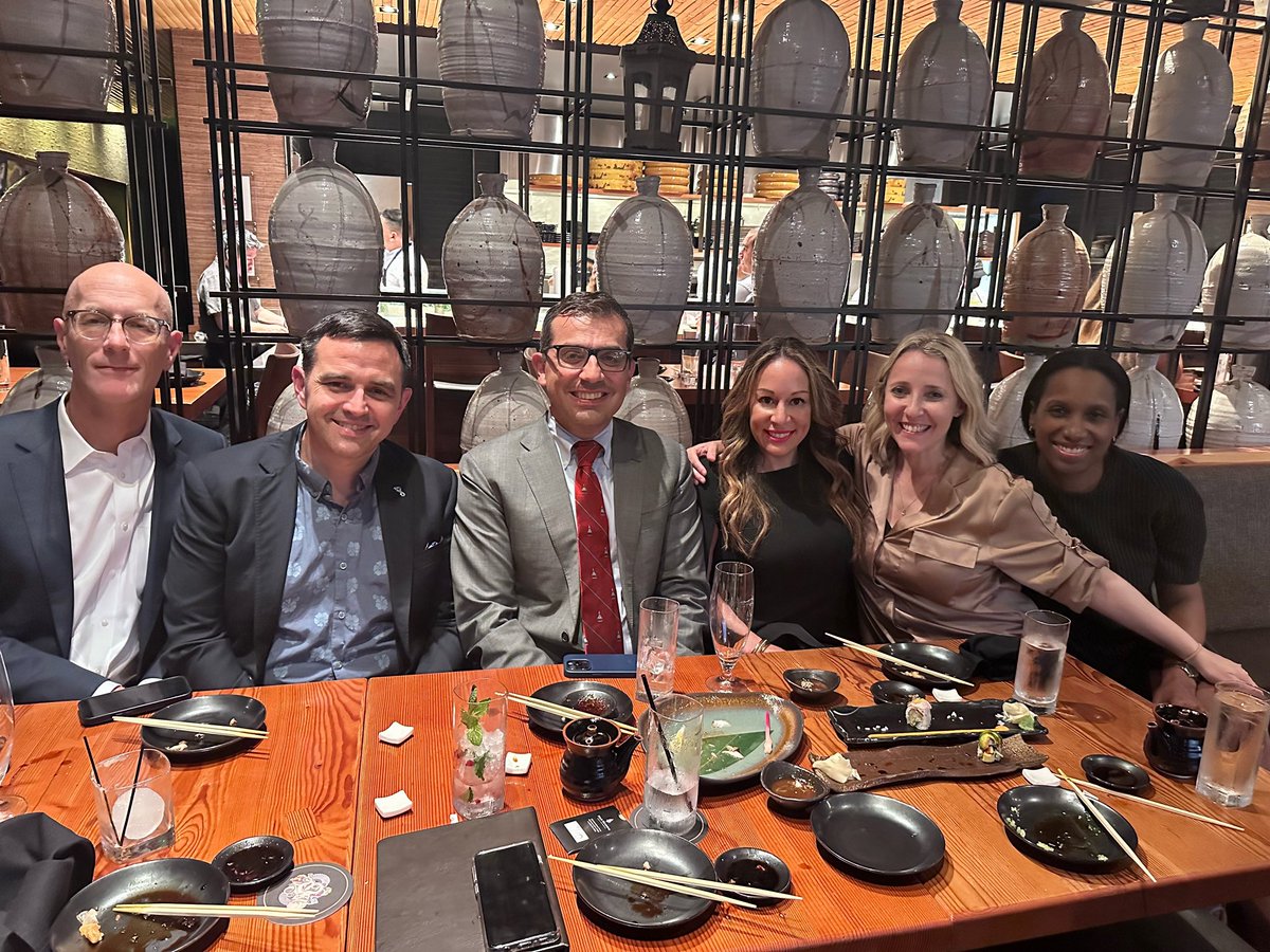 LoebStacy's tweet photo. Great start to the 50th anniversary celebration for Dr Walsh at Hopkins! So awesome catching up with old friends from @brady_urology residency!  @allaf_mo @MSemins @EdwardSchaeffer @m_e_nielsen &amp; JMT! 🎉 https://t.co/WcQjuqs6op