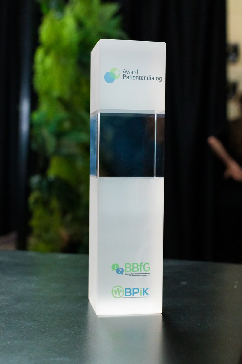 🎉 Der Award Patientendialog 2024 wird erstmals beim Big Bang Health Festival in Berlin verliehen! 🌟
📅 Wann? 11./12. September 2024 📍 Wo? Big Bang Health Festival, Berlin
👩‍⚕️👨‍⚕️ Einreichungsfrist: Bis zum 31. Juli 2024 🔗 Infos &amp; Bewerbung: patientendialog.de
