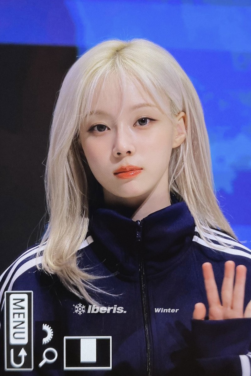 iberiswinter's tweet photo. 240607 팬싸

#WINTER #윈터 
#aespa #æspa #에스파 https://t.co/tVJsUY2sGu