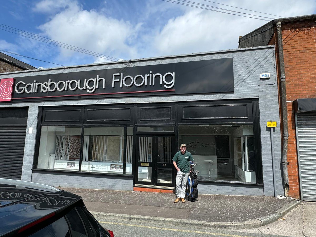 Getting into the swing of things🏌️‍♂️⛳️

Our Eddy is off on a golf day with the wonderful guys at Preston Underlay Centre. A little treat for being such a good customer🙌

#preston #prestonbusiness #gainsboroughflooring #puc #prestonunderlaycentre #golf #golfday