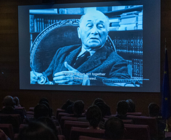 Institut Jean Monnet tweet media