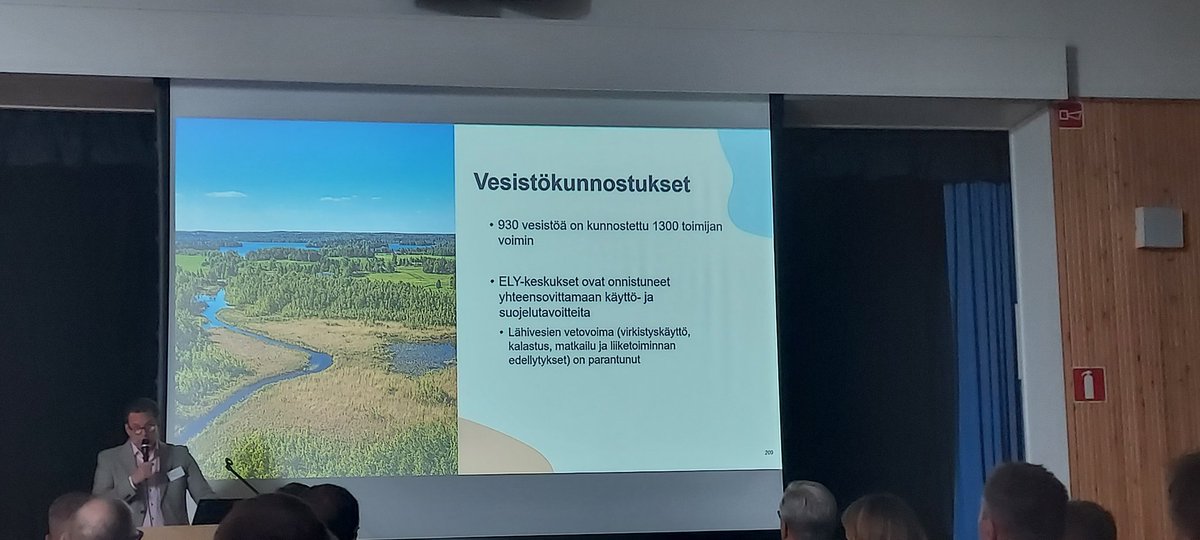 rautjarvenkunta's tweet photo. Ympäristöministeriön Antton Keto nosti esiin kunnostettujen vesistöjen merkityksen virkistyskäytön ja matkailuliiketoiminnan kannalta. 

#hiitolanjoki #hiitolanjoenhurmaa #rautjarvinyt #padotmurtava #wwfsuomi #kasely #wfmd #ekvas #onnistumisiaitäsuomesta https://t.co/wLEECpHlXo