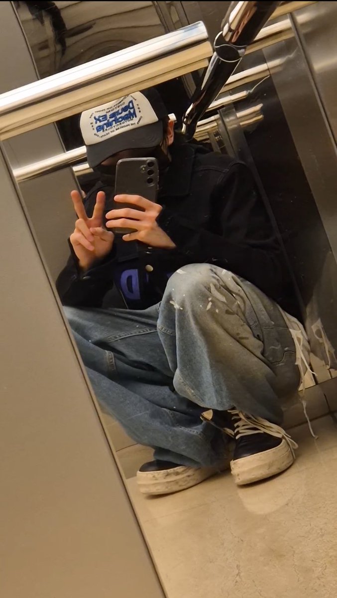 15ARCHIVEz's tweet photo. weverse update 🤍 #JAKE #제이크 https://t.co/VkfX8jTVoD
