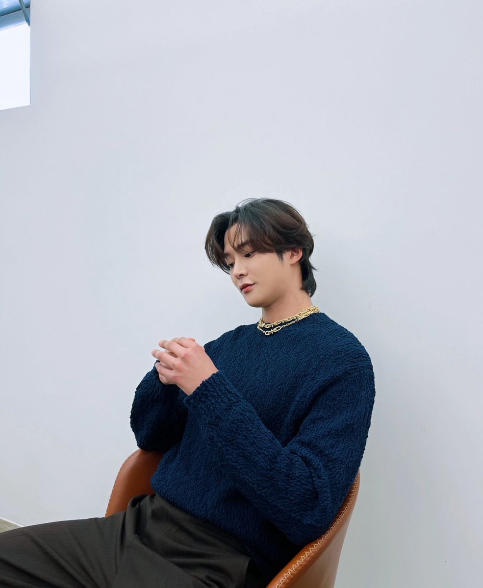 rwarchive's tweet photo. Rowoon’s beauty is unmatched https://t.co/Up6vfmWMbq