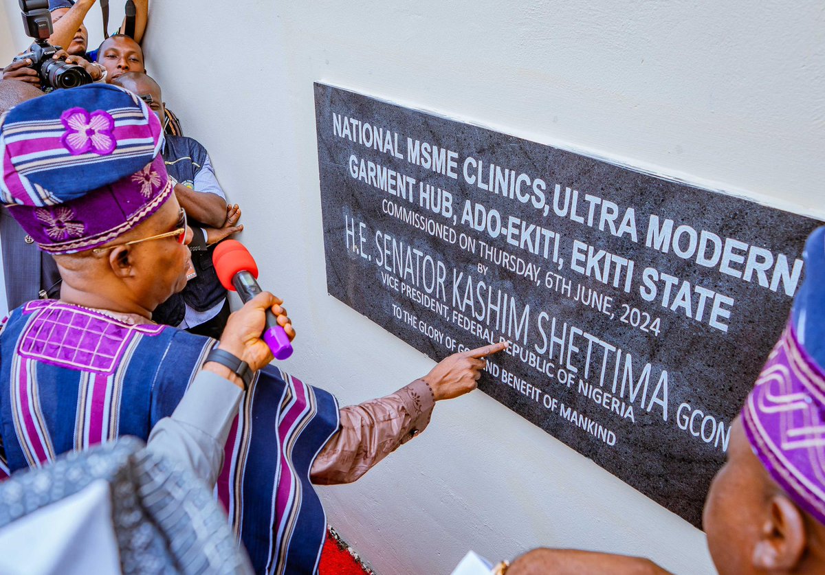 tjadekunle_'s tweet photo. At the Launch of 3rd Expanded MSME Clinics: Ekiti Business Owners Get FG’s N150,000 Grant Each as Buffer, as VP Shettima commissions ultra-modern fashion hub, projects 48,000 jobs annually

#Msmesclinics https://t.co/5X5Ln5XkfF