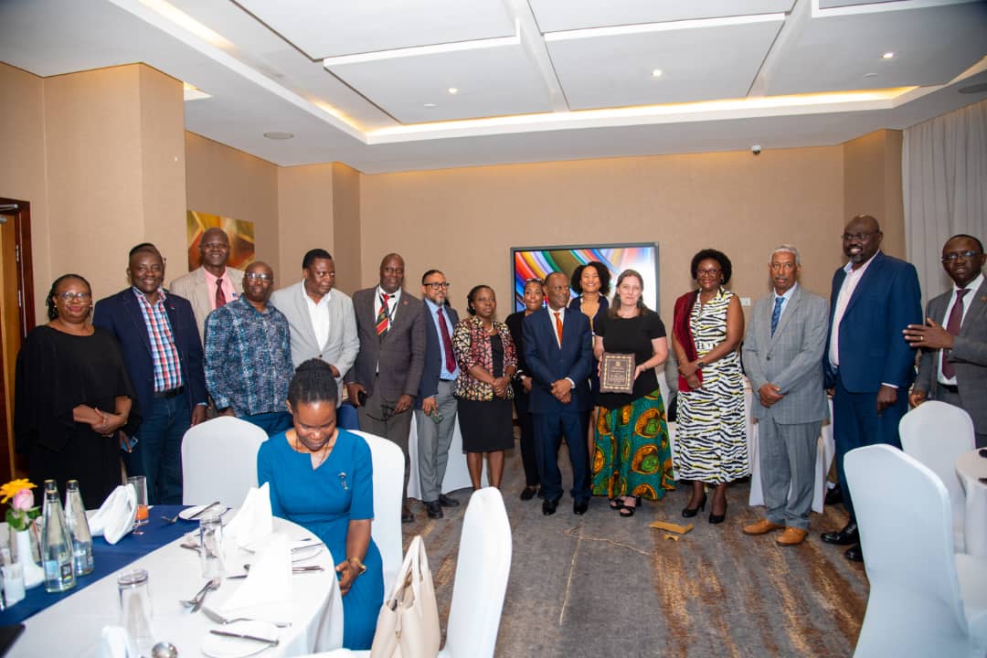 IDIMakerere's tweet photo. Our GHS team joined @MinofHealthUG and partners to joyfully celebrate and bid farewell to Dr. Amy Boore, the @CDCgov Uganda, DGHP Program Director. The lasting impact and capacity she has built in our GHS program has set a new historical benchmark. https://t.co/HZfSly242u