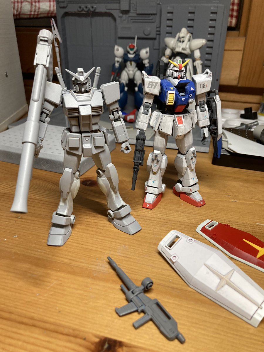 ik181091's tweet photo. オフハウスで買った500円のガンダムを再生中🩷
＃機動戦士ガンダム
＃エントリーグレードカッコいい https://t.co/CpnSwG1Btm