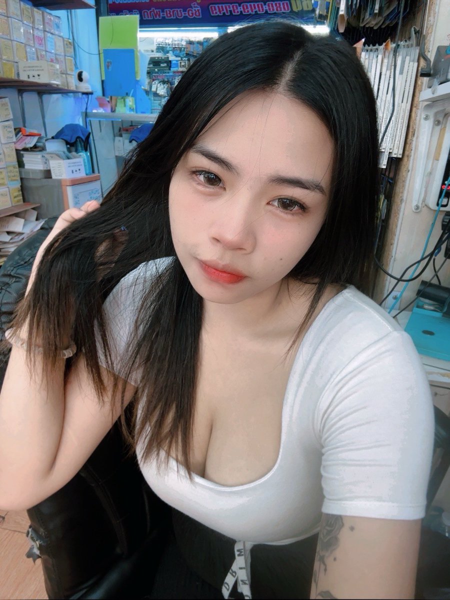 Xxpor19's tweet photo. @PORR_19  ฝากกดติดตามโหน่ย สำรอง @PORR_19 https://t.co/TLegwegpql