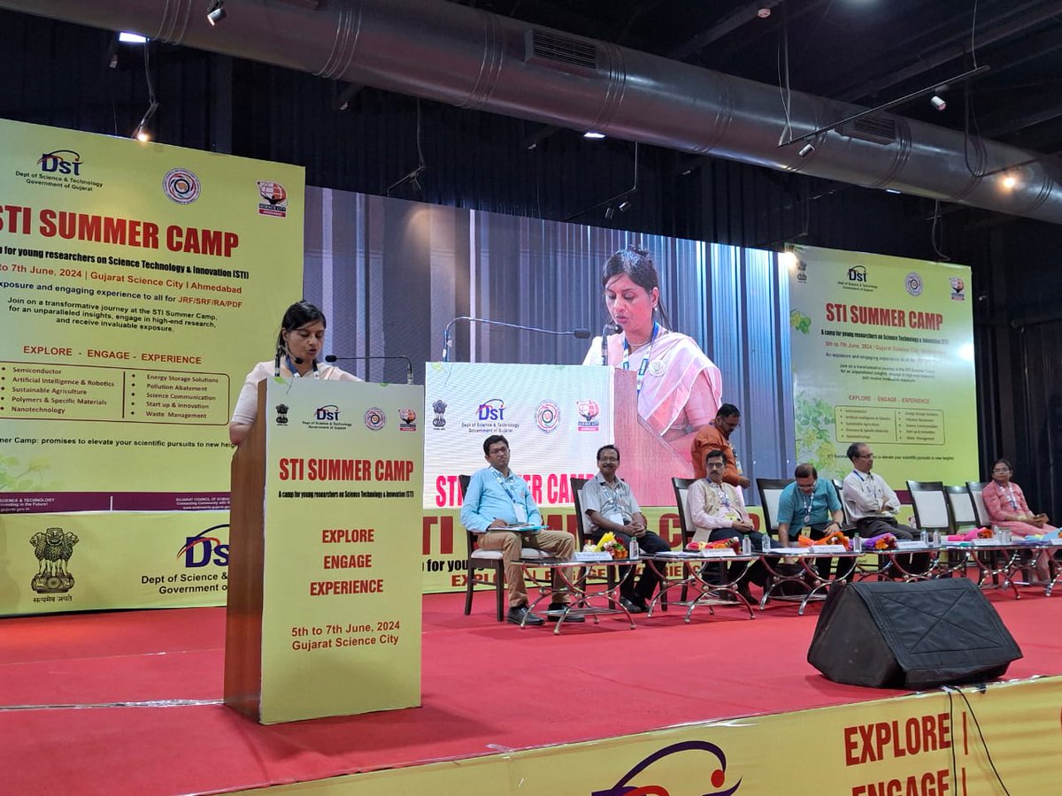 jahnvirajyaguru's tweet photo. #gujcost #infogujcost #STISummerCamp https://t.co/CZNjS8e27C