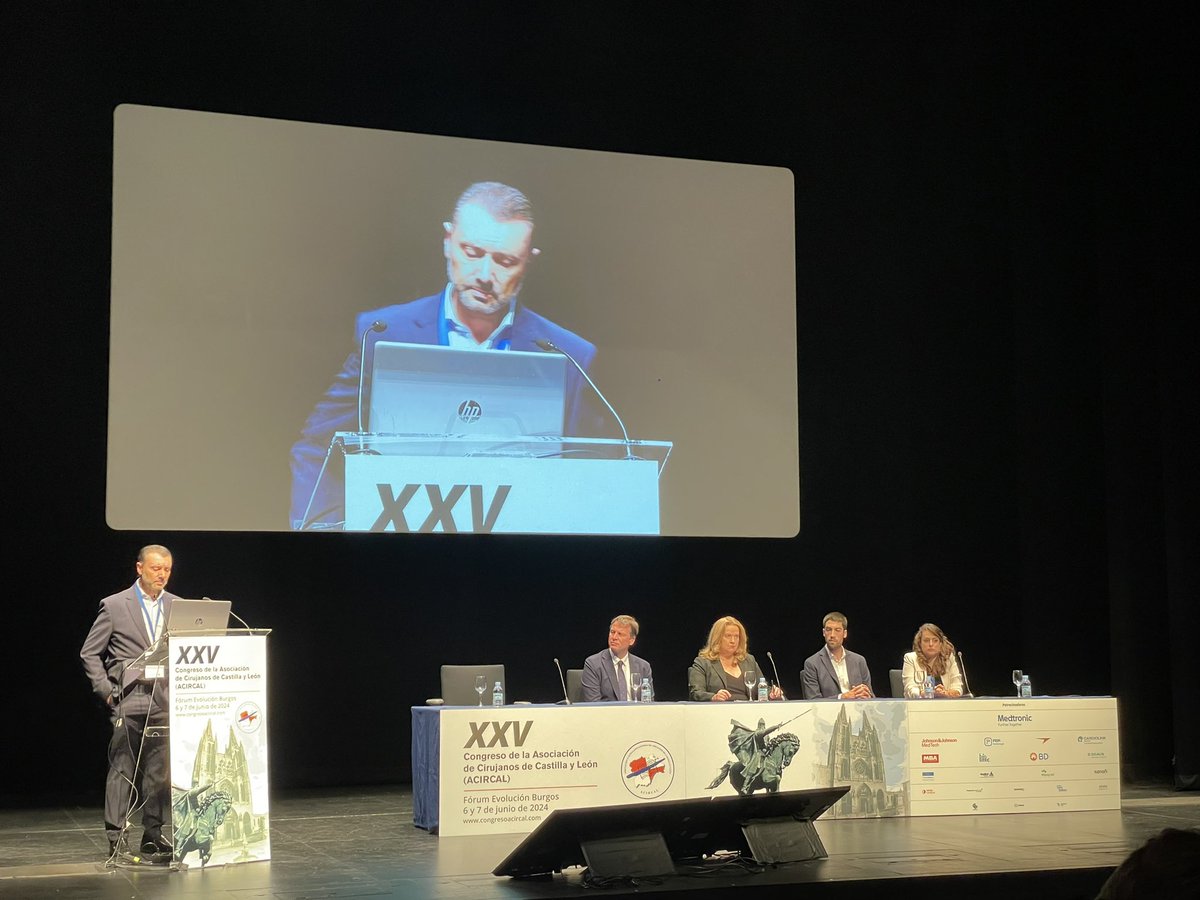 Inauguración oficial con las autoridades. #cirugia #congresoacircal #burgos #ayuntamientoburgos #diputaciondeburgos