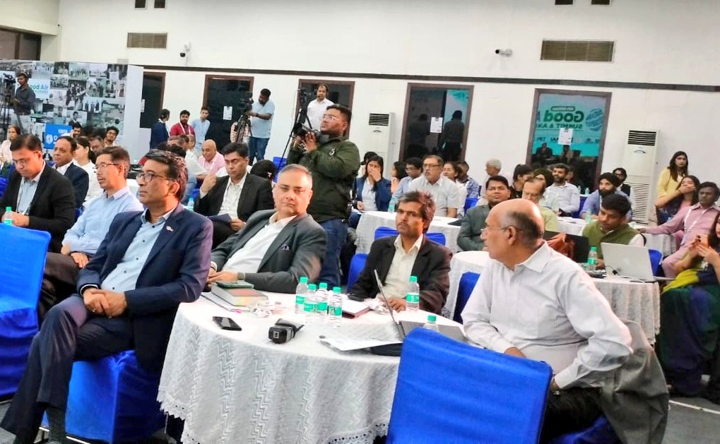 ccoi_1947's tweet photo. #CCIEvents 4th edition of #GoodAir Summit & Awards organised by @IHWCouncil attended by eminent dignitaries today.
@Kamalomer @cyrilamarchand @ShuvaRaha @suyashgupta #GoodAirSummit @chetanshahsurat #MakingIndiaBreathe #WorldEnvironmentDay @PeepalBaba @kmadangopal https://t.co/qzrWYqOuZU