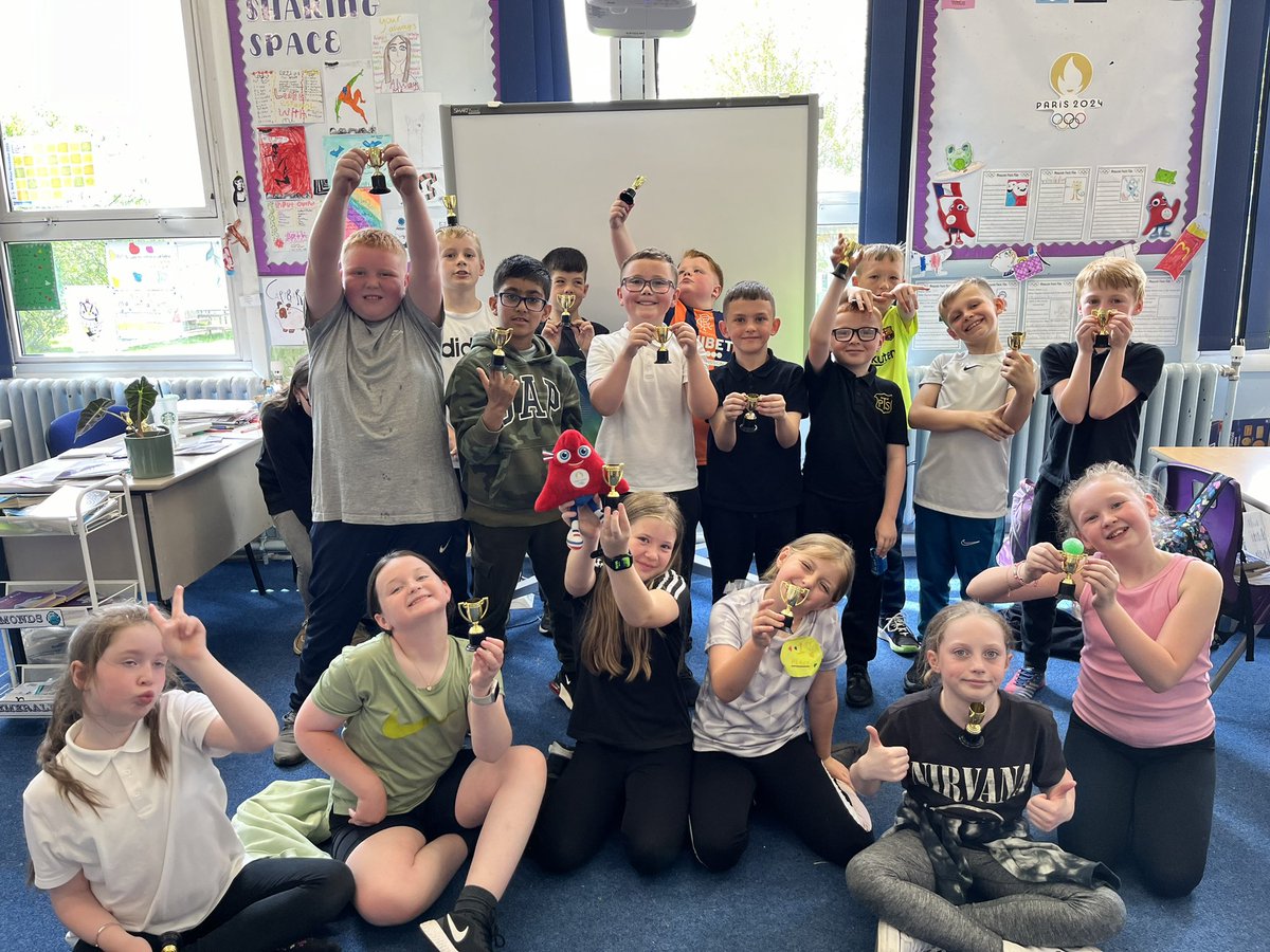 MissORoddick's tweet photo. Primary 5 have been taking part in our Going for Gold Olympic Games competition, trying out a different Olympic sport each week. Well done to everyone for putting their all into learning a new skill! 🏅🏆 @ThornliePS https://t.co/AIyzteTImX