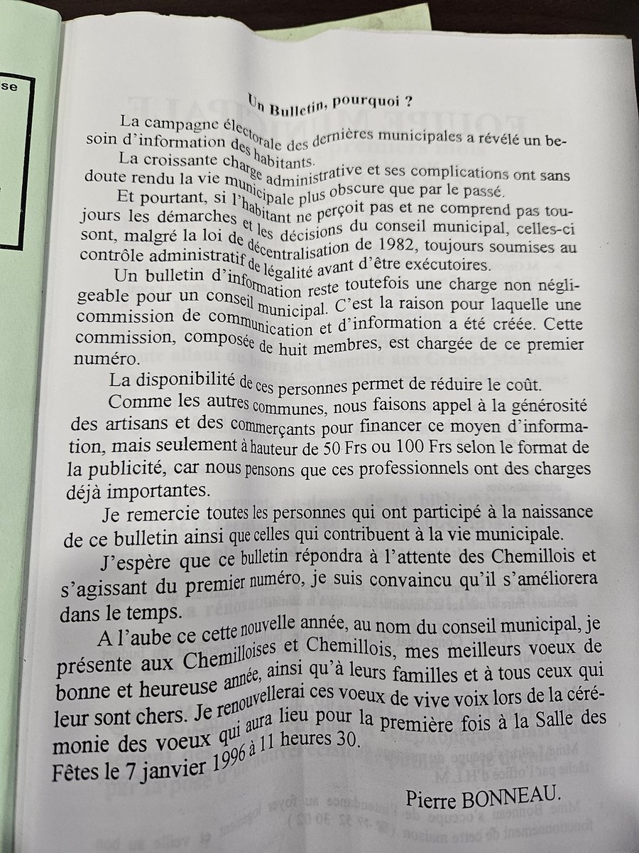 Il y a 30 ans ....
Bulletin municipal de 1995 de Chemillé-sur-Dême (37)
Cet edito du Maire est toujours d'actualité!

➡️ Redonnons les moyens aux communes de faire.

#reformedescollectivites <a href="/ericwoerth/">Eric Woerth</a> #statutdelelu #décentralisation