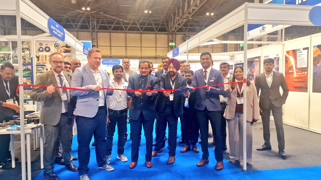 CGI_Bghm's tweet photo. Consul General @venkatifs inaugurated the India Pavilion @eepcindia at the @SubconShow. 24 Indian engineering exhibitors at @thenec showcased their products, aiming to attract UK businesses to invest in India & explore new business opportunities #SubconShow #InvestInIndia https://t.co/cAElw9OrZz