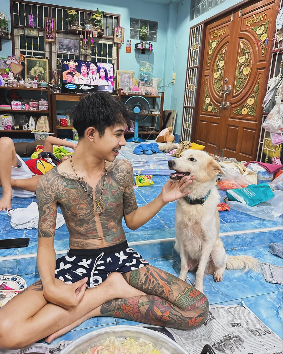 NatthanonWaree1's tweet photo. ไอ่เราก็ขี้เหงาซะด้วย 🥹🤣
#เหงา #dm #รีทวิตสุุ่มทัก #รีทวิตกดหัวใจให้ด้วยนะคะ #จันทบุรี #กดรีทวิตไว้น้าา https://t.co/bw8jKDbvzS