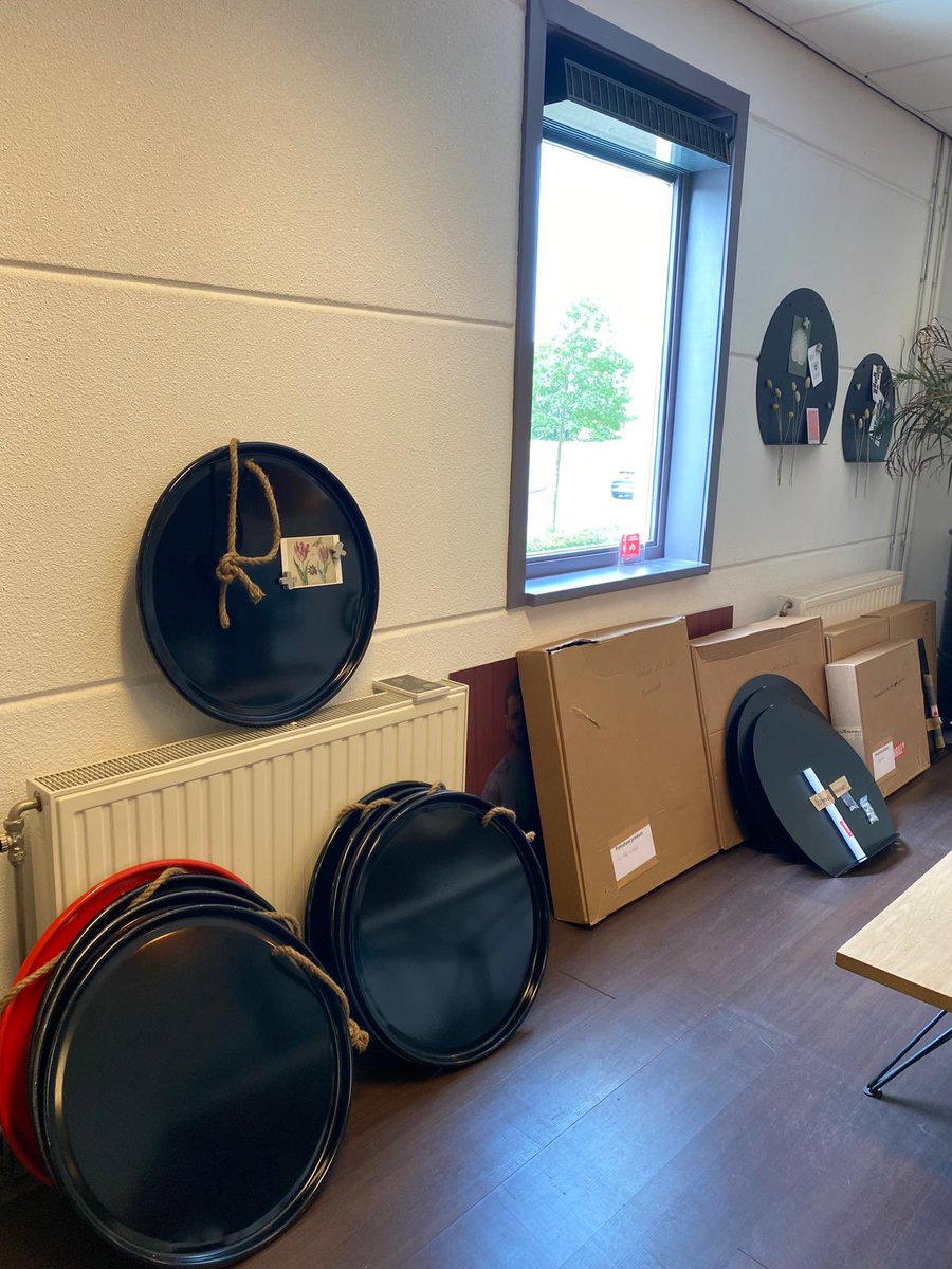 Morgen 8 juni van 10:00 tot 14:00: Sample Sale bij Indusigns. Producten met kleine foutjes voor zachte prijsjes. Wees er vroeg bij, want op=op!