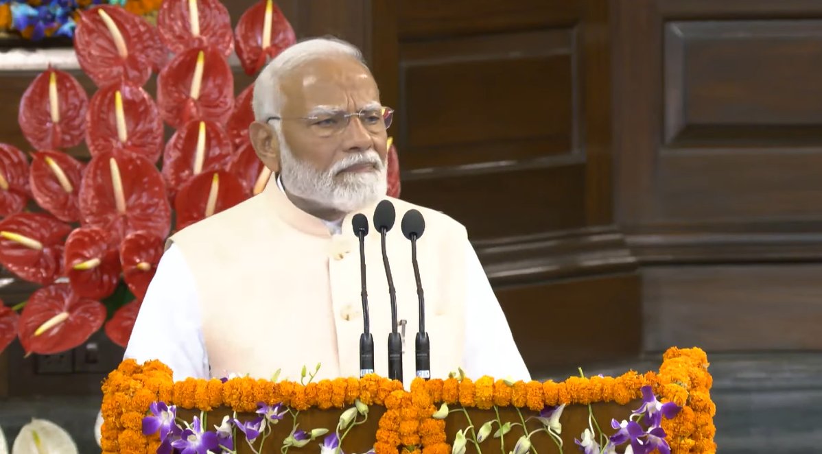 In the last 10 years, we worked to make country touch new heights of success. A common thing that exists amongst all the leadership pillars of NDA is Good Governance. - Shri @narendramodi