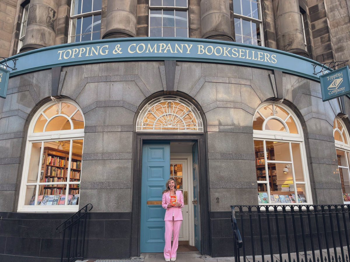 Claire Daverley tweet media