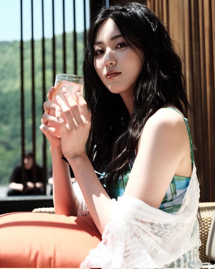 Eunbin. tweet media