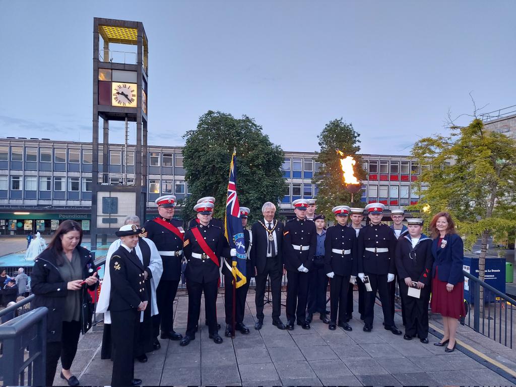 MattStevenage's tweet photo. A great privilege to attend the Stevenage Beacon Lighting event last night to commemorate the achievements of all those brave people who stepped forward to preserve our freedom 80 years ago. https://t.co/BhBPnsnX85