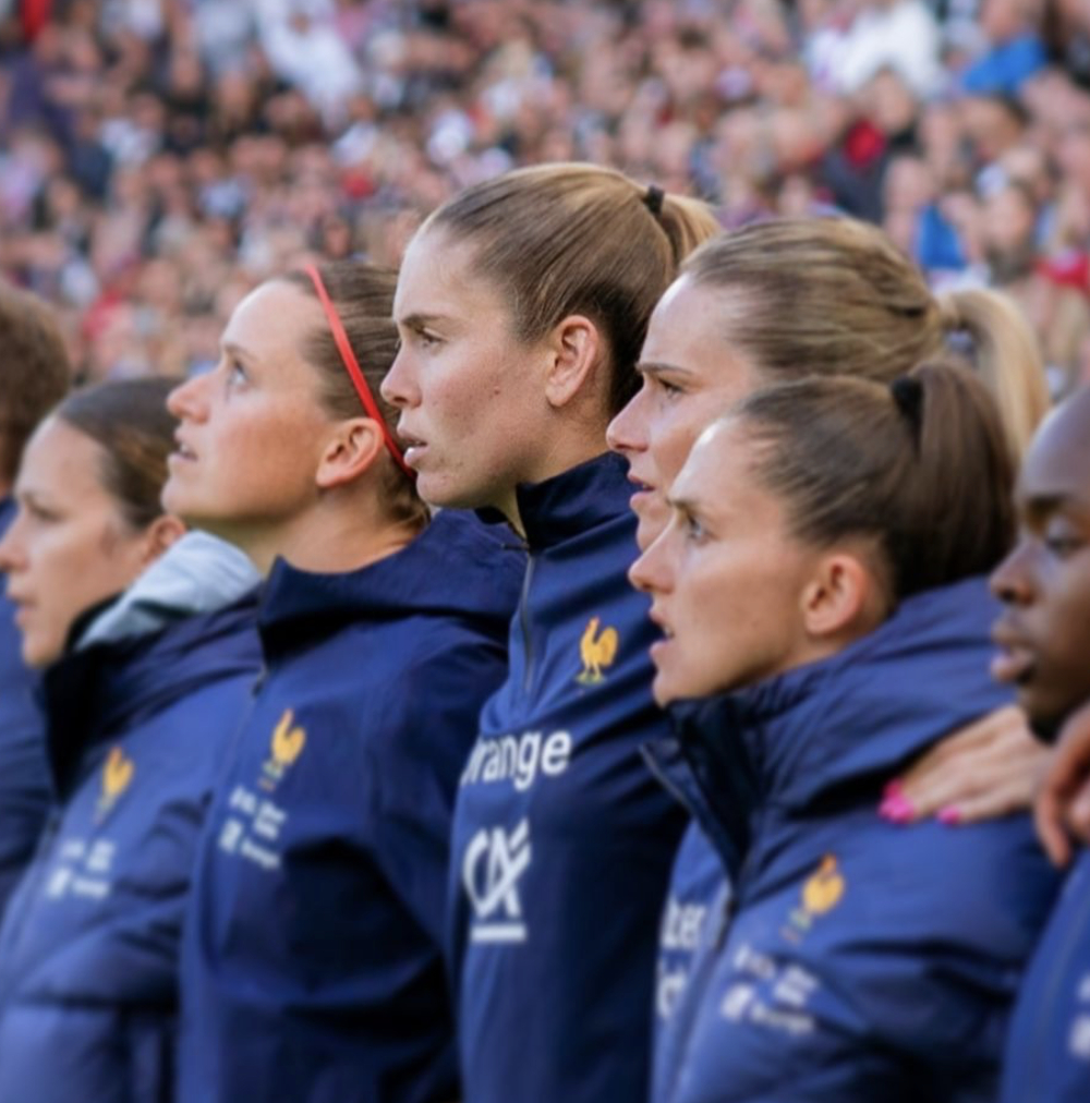 Convoquer Inès Benyahia pour ne pas la faire jouer et la récompenser de sa belle saison 👏 

Mentalité française 🐓🤙
