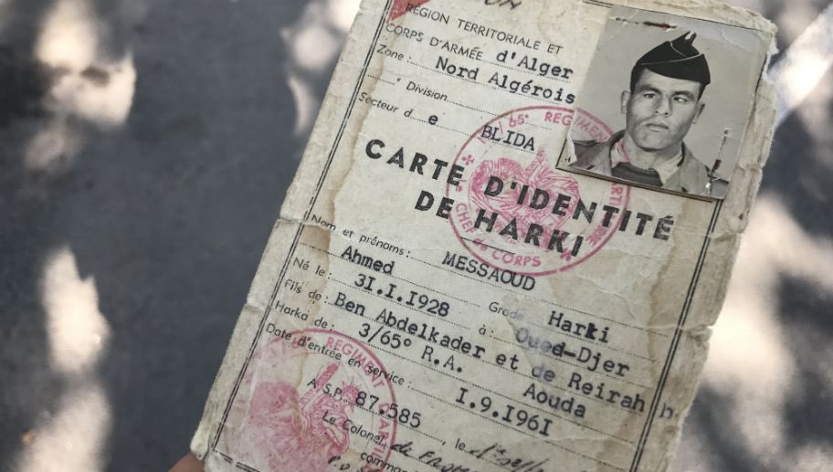 je mets voyages dans centres d’intérêt sur mon CV et quand on me demande je dis tout sauf l’Algerie