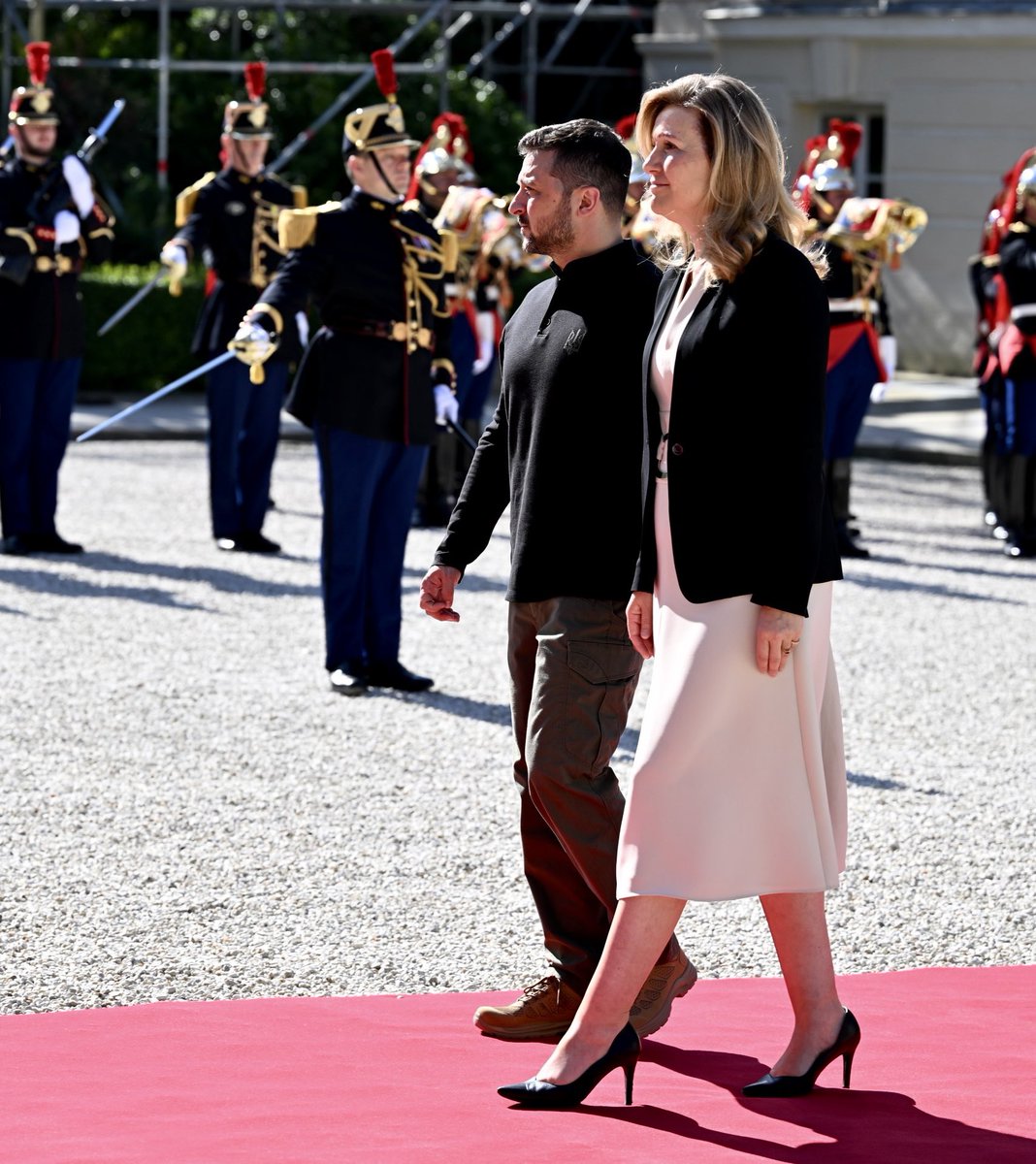 Yaël Braun-Pivet tweet media