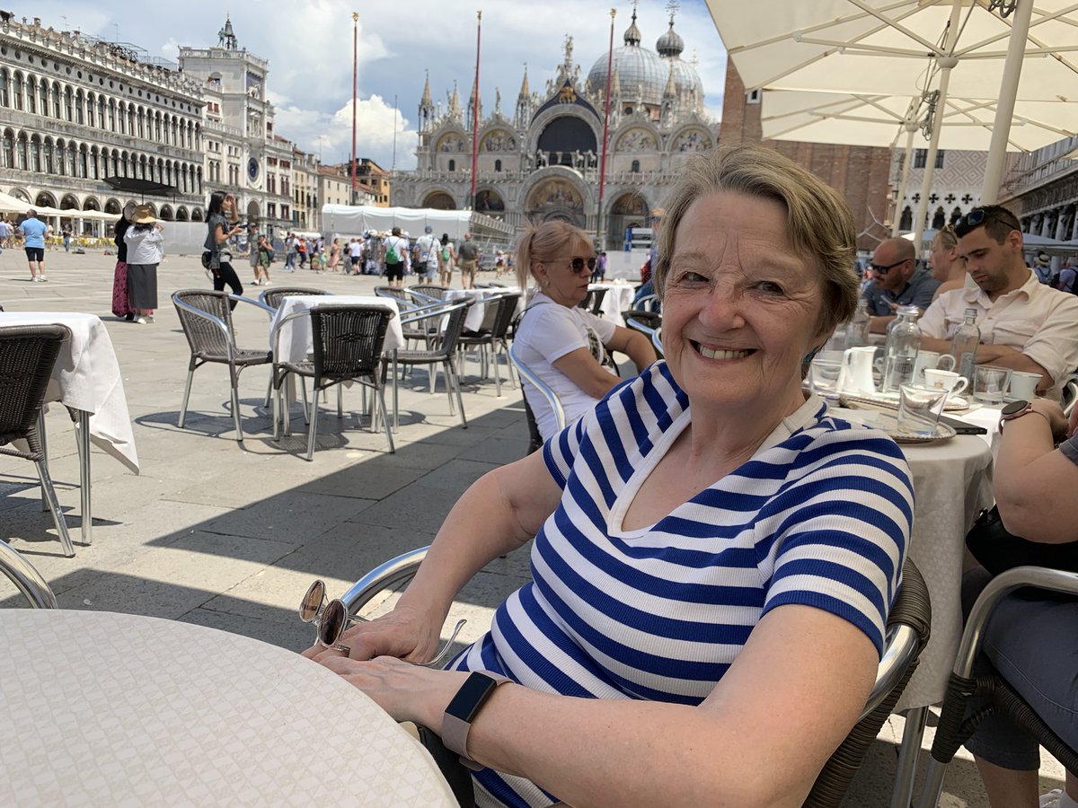 SUSIE1932's tweet photo. Having coffee and cakes at 300-year old Florian’s in St Mark’s Square. 
☕️🍰🧁#Venice #Italy #Florians  #StMarksSquare https://t.co/knrYC2zHzx
