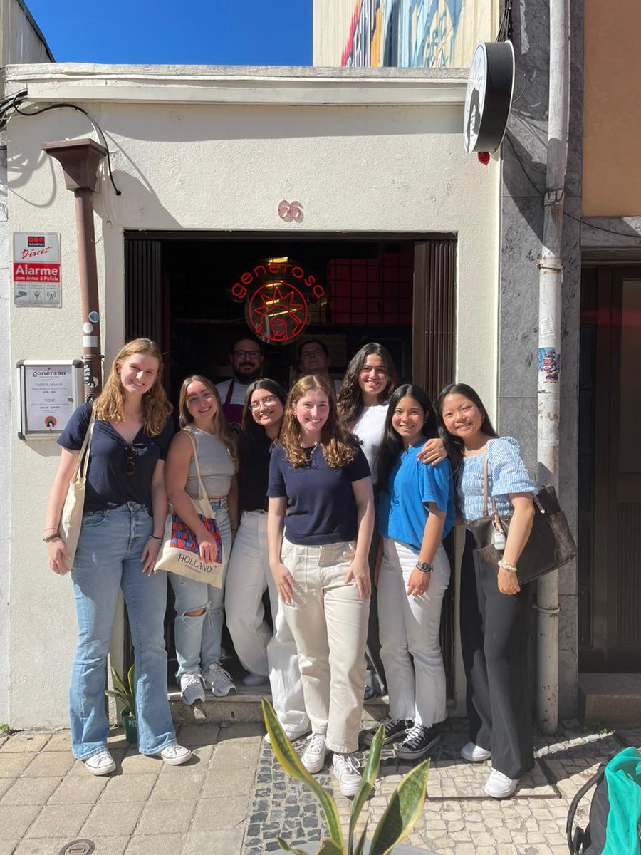 patantunes1973's tweet photo. 🔬🍽️ Food Microbiology Seminar 2024: #fcnaup students discussed hot topics in food safety. It was a unique opportunity to learn through study visits. Thanks to the food sector companies that hosted our students. Congrats to all! #FoodSafetyDay is every day! #WorldFoodSafetyDay https://t.co/Gq4vLbej9T