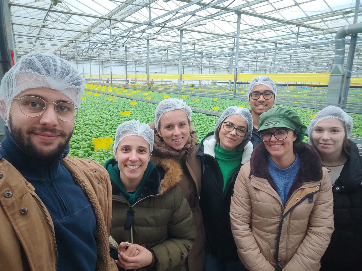 patantunes1973's tweet photo. 🔬🍽️ Food Microbiology Seminar 2024: #fcnaup students discussed hot topics in food safety. It was a unique opportunity to learn through study visits. Thanks to the food sector companies that hosted our students. Congrats to all! #FoodSafetyDay is every day! #WorldFoodSafetyDay https://t.co/Gq4vLbej9T
